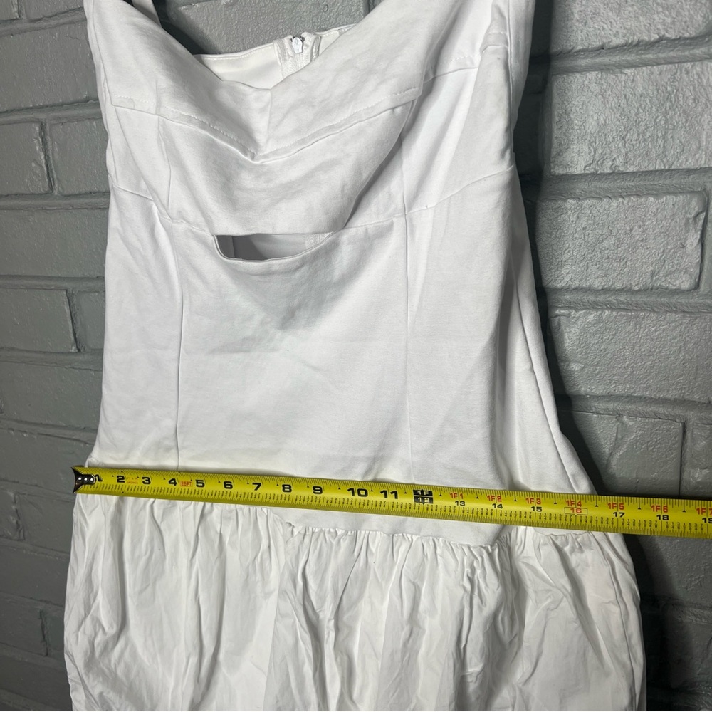 iris White Bubble Hem Dress with Sweetheart Neckline size Large - Picture 15 of 16